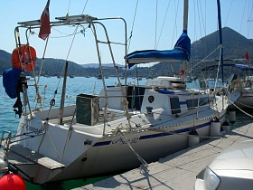 Моторно-парусная яхта Gibsea 92