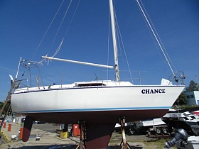 Парусная лодка "CHANCE"