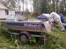 Лодка с мотором Windboat 46