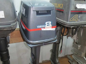 Продам лодочный моторYAMAHA 8 , нога S из Японии