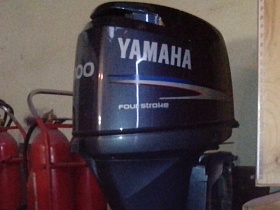 лодочный моттор Yamaha 100