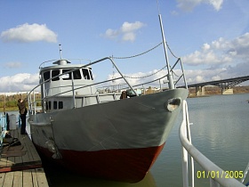 Круизный катер (Маломерное судно) размер 18,5м х 4,2м,торг,мена