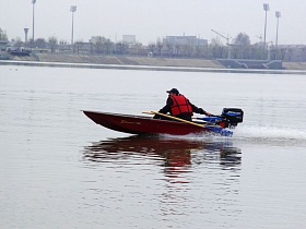 Стеклопластиковая лодка "Диана 1-02" Стеклопластиковая лодка "Диана 1-02"