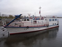 Катер 1996г.в.,дв.7D12 300л.с. один