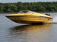 Моторная лодка "Viking" с прицепом и мотором YAMAHA 90