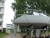 парусная крейсерская яхта